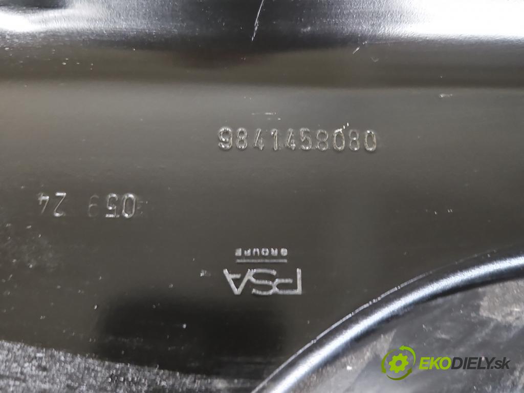 Opel Mokka B 2020 - 1.2 T 131 hp automatic 96 kW 1199 cm3 5- výztuha motoru 9841458080