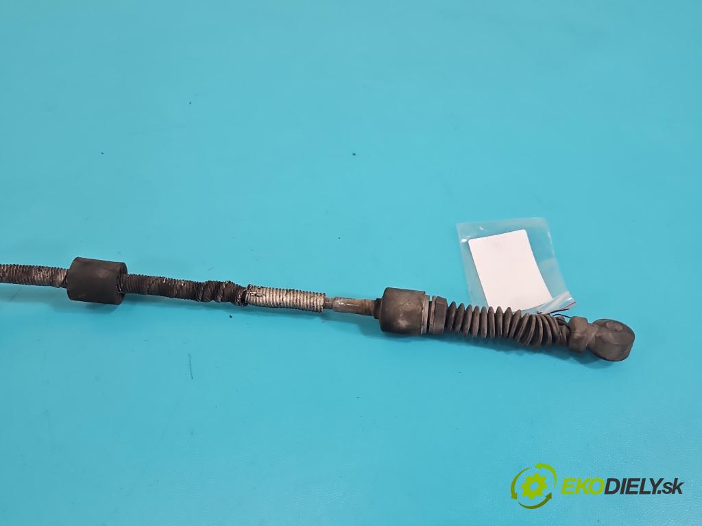 Audi A8 D3 2002-2009 3.0 tdi 211KM automatic 155 kW 2967 cm3 4- Páka: Změny: stupeň,rýchlosť 4E1713041BH (Rýchlostná páka (kulisa))