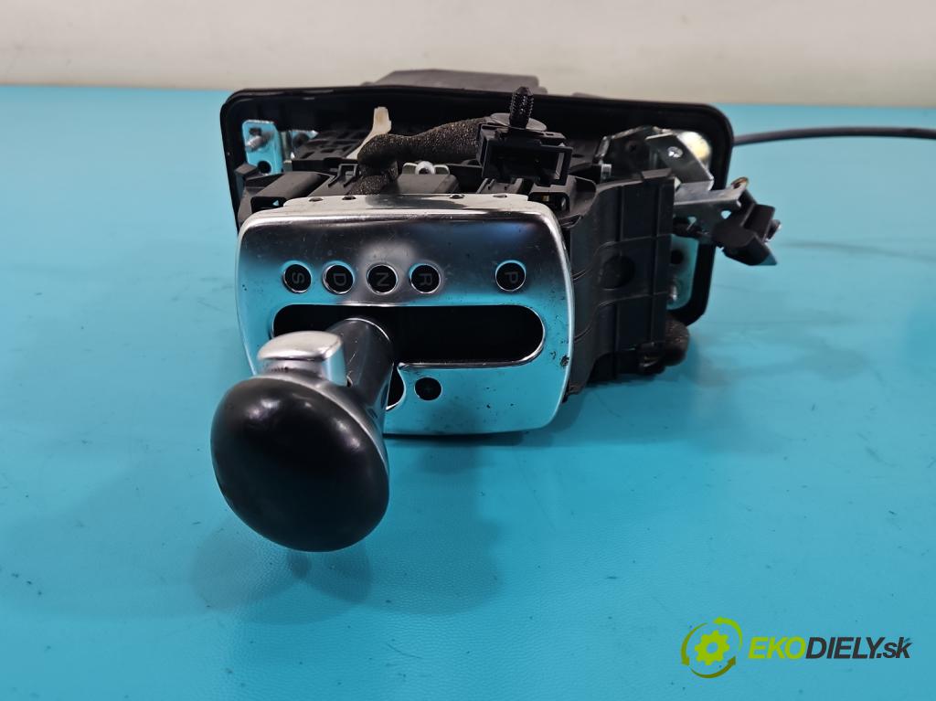 Audi A8 D3 2002-2009 3.0 tdi 211KM automatic 155 kW 2967 cm3 4- Páka: Změny: stupeň,rýchlosť 4E1713041BH (Rýchlostná páka (kulisa))