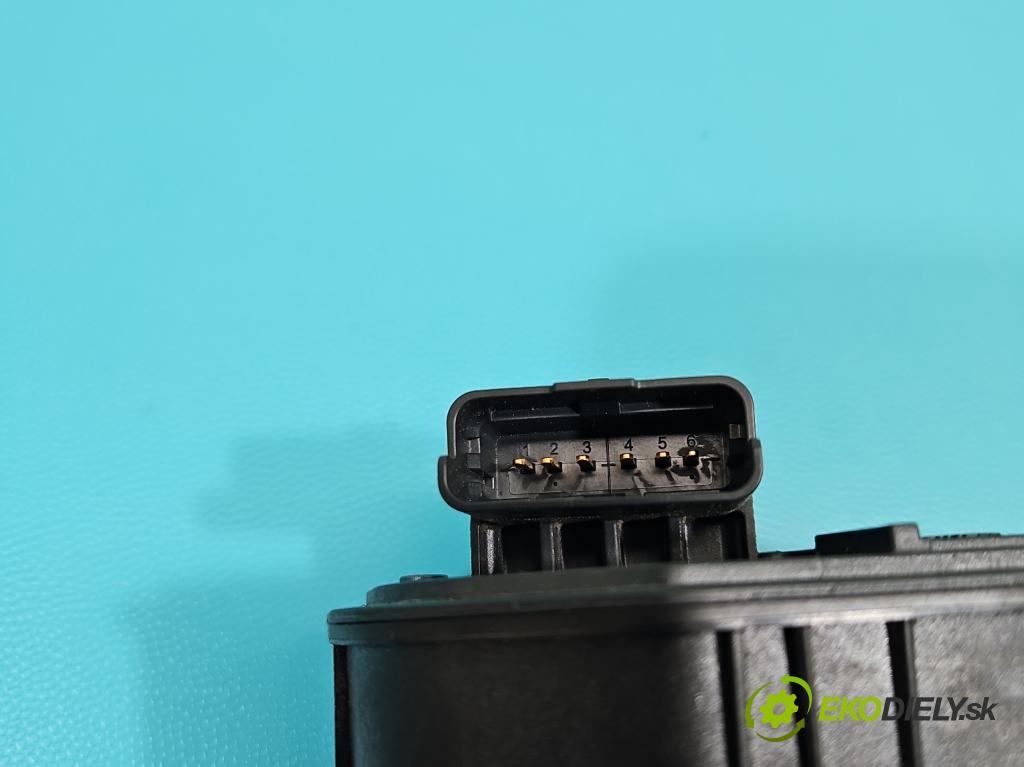 Opel Mokka B 2020 - 1.2 T 131 HP automatic 96 kW 1199 cm3 5- klapka 9842936880 (Škrtiaca klapka)