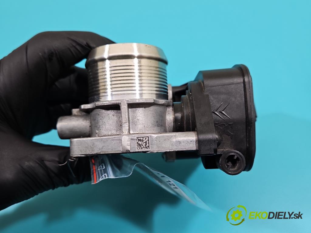 Opel Mokka B 2020 - 1.2 T 131 HP automatic 96 kW 1199 cm3 5- klapka 9842936880 (Škrtiaca klapka)