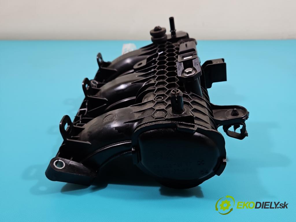 Opel Mokka B 2020 - 1.2 T 131 HP automatic 96 kW 1199 cm3 5- zvod nasávací 9842272880 (Sacie potrubie)