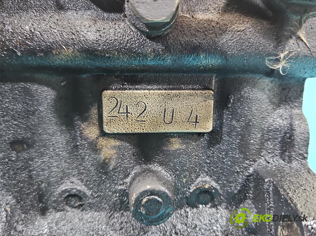 Fs lublin Lublin 3 2.4d 64 HP manual 47,4 kW 2417 cm3 5- čerpadlo vstrekovacia  (Vstrekovacie čerpadlo)