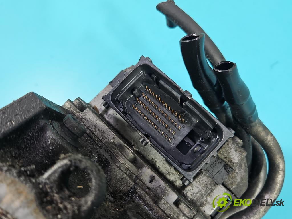 Opel Vectra C 2002-2008 2.0 dti 101 HP manual 74 kW 1995 cm3 4- čerpadlo vstrekovacia 0470504204 (Vstrekovacie čerpadlo)