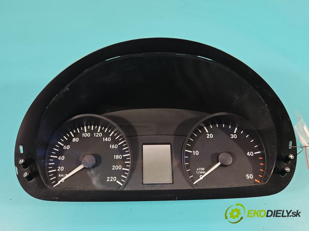 Mercedes Vito W639 2003-2014 2,2.0 cdi (651900) 136 HP manual 100 kW 2143 cm3 5- prístrojovka/ budíky A6399001301 (Prístrojová doska)