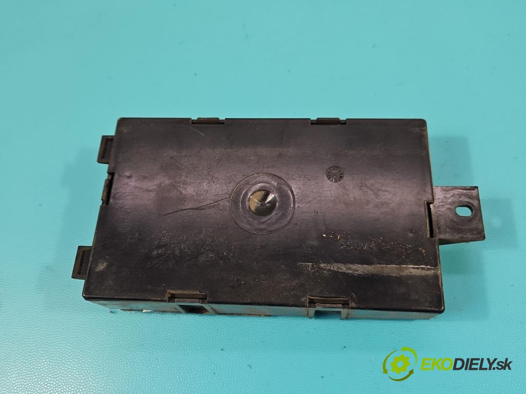 Opel Movano II 2003-2010 1.9 cdti 82 HP manual 60 kW 1870 cm3 5- riadiaca jednotka motora 0281011148