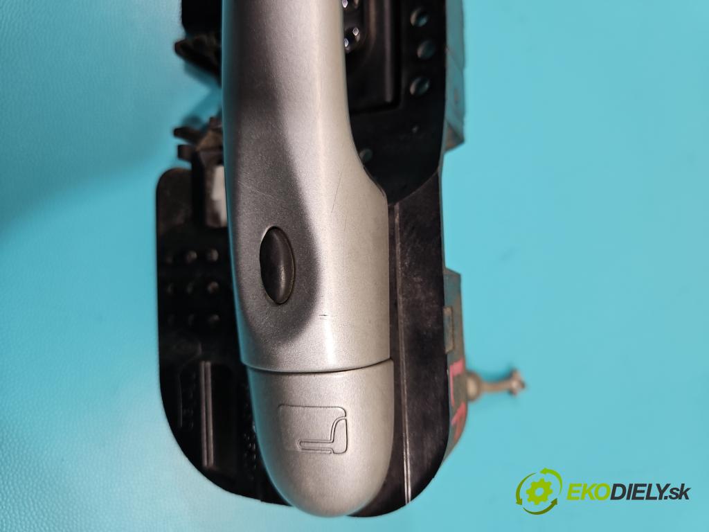 Renault Megane III 2008-2016 1.9 dci 131 HP manual 96 kW 1870 cm3 5- rukoväť predné ľavé mimo: 806070033R (Kľučka dverí vonkajšia predná ľavá)