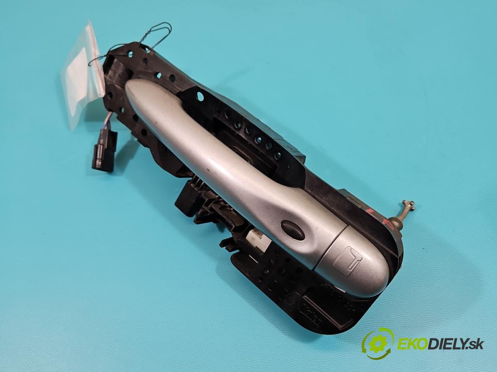 Renault Megane III 2008-2016 1.9 dci 131 HP manual 96 kW 1870 cm3 5- rukoväť predné ľavé mimo: 806070033R (Kľučka dverí vonkajšia predná ľavá)