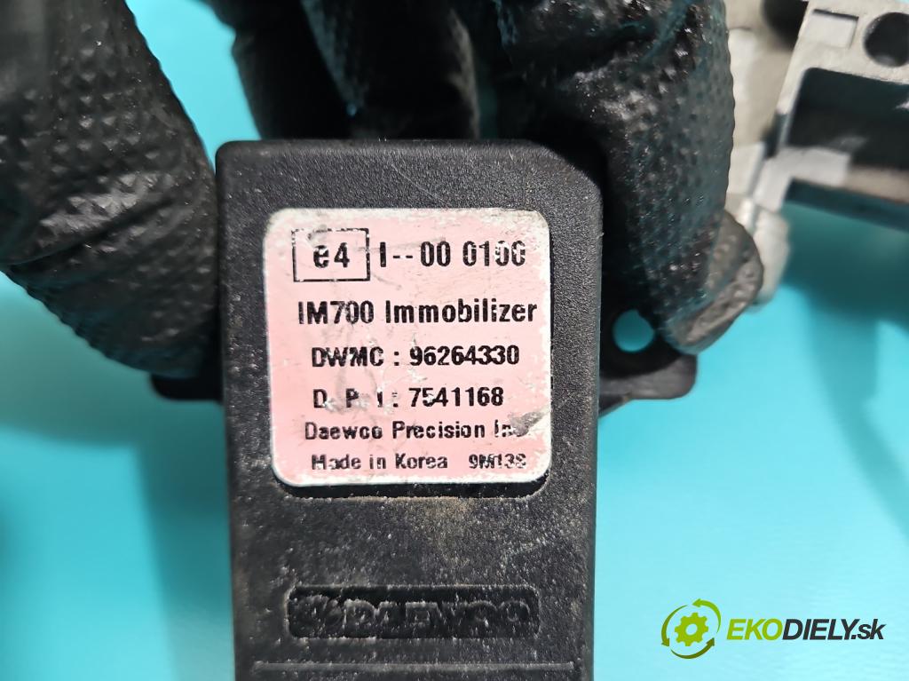 Daewoo Nubira II 1999-2003 1.6 16V 106 HP manual 78 kW 1598 cm3 5- riadiaca jednotka motora 09376309