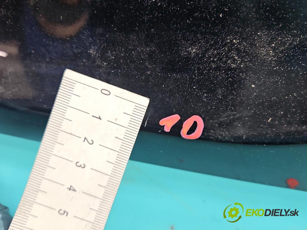 Vw Jetta VI 2010-2018 1.4 TSI 122 hp automatic 90 kW 1390 cm3 4- zadní kufrové dveře  (Zadní kapota (kufr))