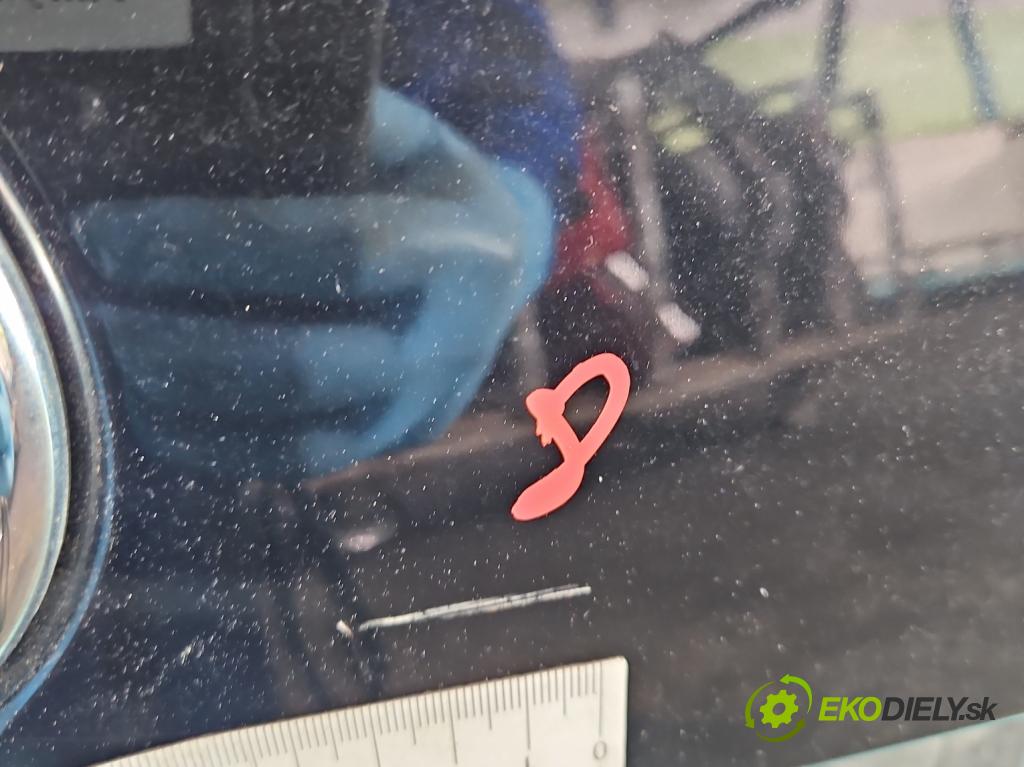 Vw Jetta VI 2010-2018 1.4 TSI 122 hp automatic 90 kW 1390 cm3 4- zadní kufrové dveře  (Zadní kapota (kufr))