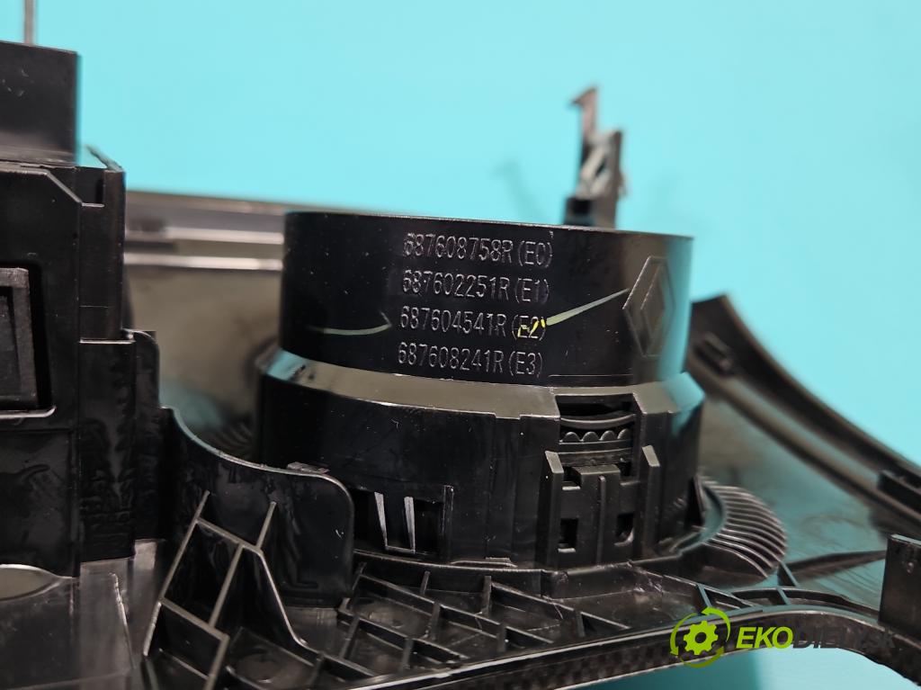 Dacia Sandero II 2012-2020 1.0 12V 73 HP manual 54 kW 999 cm3 5- Mřížka: kúrenia stredová 682603655R (Mriežka kúrenia (fukár))