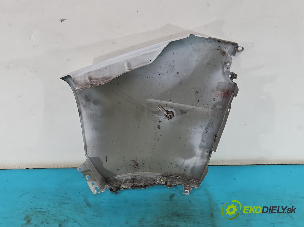 Opel Movano II 2003-2010 1.9 cdti 82 hp manual 60 kW 1870 cm3 5- blatnik přední pravý  (Klika dveří ostatní)