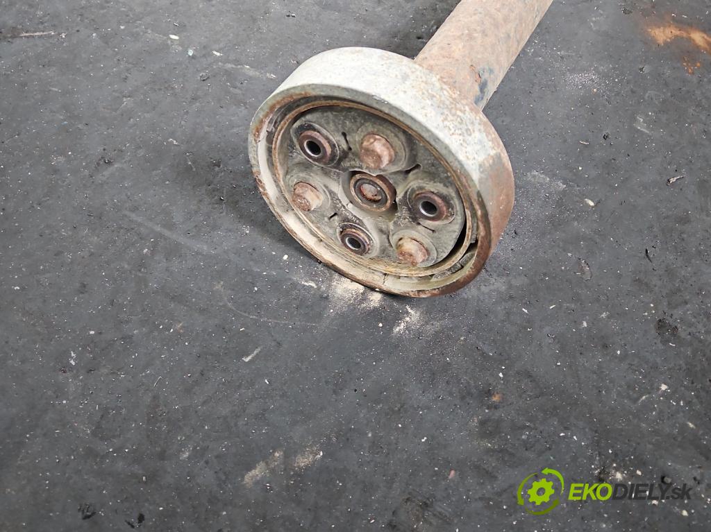Skoda Yeti 2009-2017 2.0 tdi 140 HP manual 103 kW 1968 cm3 5- Hřídel: zadné  (Kardaňový hriadeľ)