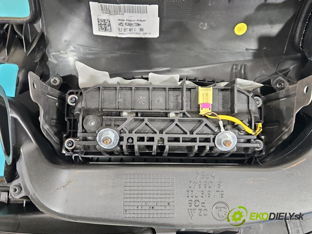 Skoda Yeti 2009-2017 2.0 tdi 140 hp manual 103 kW 1968 cm3 5- kokpit,přistrojova deska