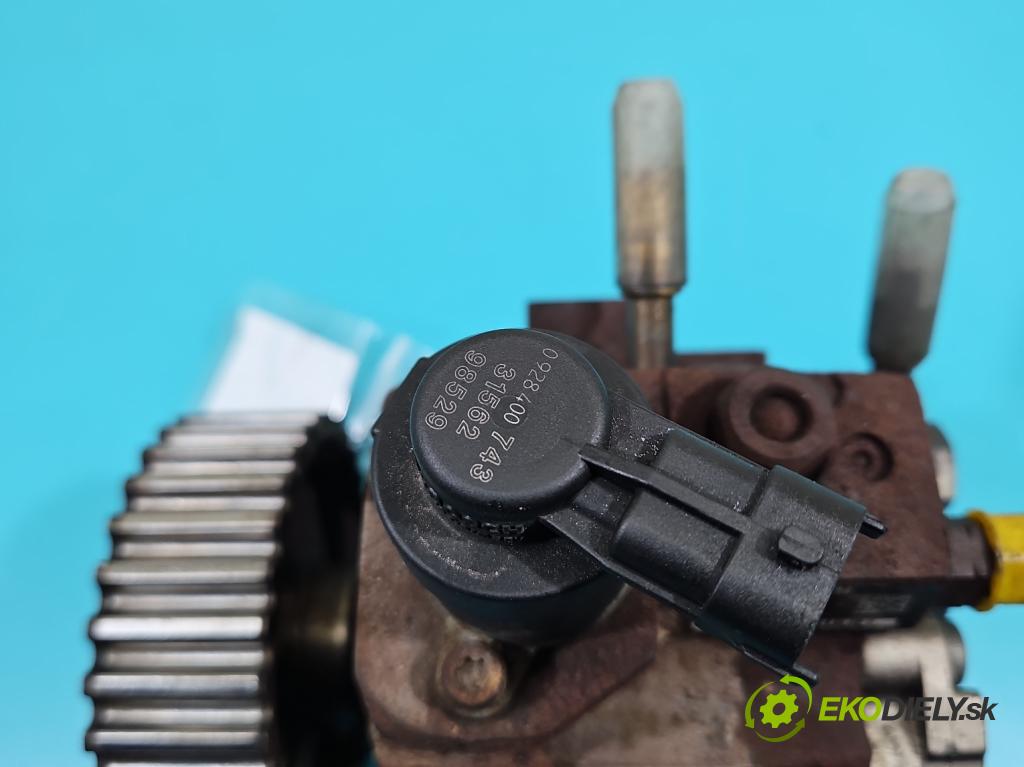 Renault Megane III 2008-2016 1.9 dci 131 HP manual 96 kW 1870 cm3 5- čerpadlo vstrekovacia 0445010216 (Vstrekovacie čerpadlo)