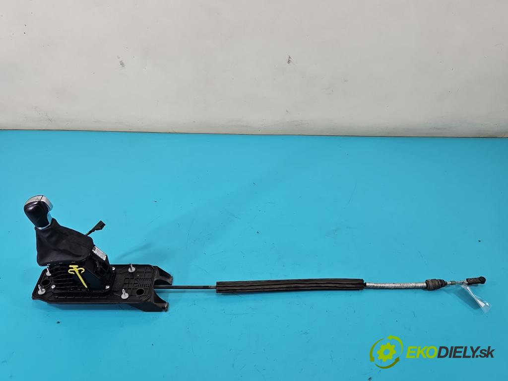 Vw Jetta VI 2010-2018 1.4 TSI 122 HP automatic 90 kW 1390 cm3 4- Páka: Změny: stupeň,rýchlosť 5K1713025BN (Rýchlostná páka (kulisa))