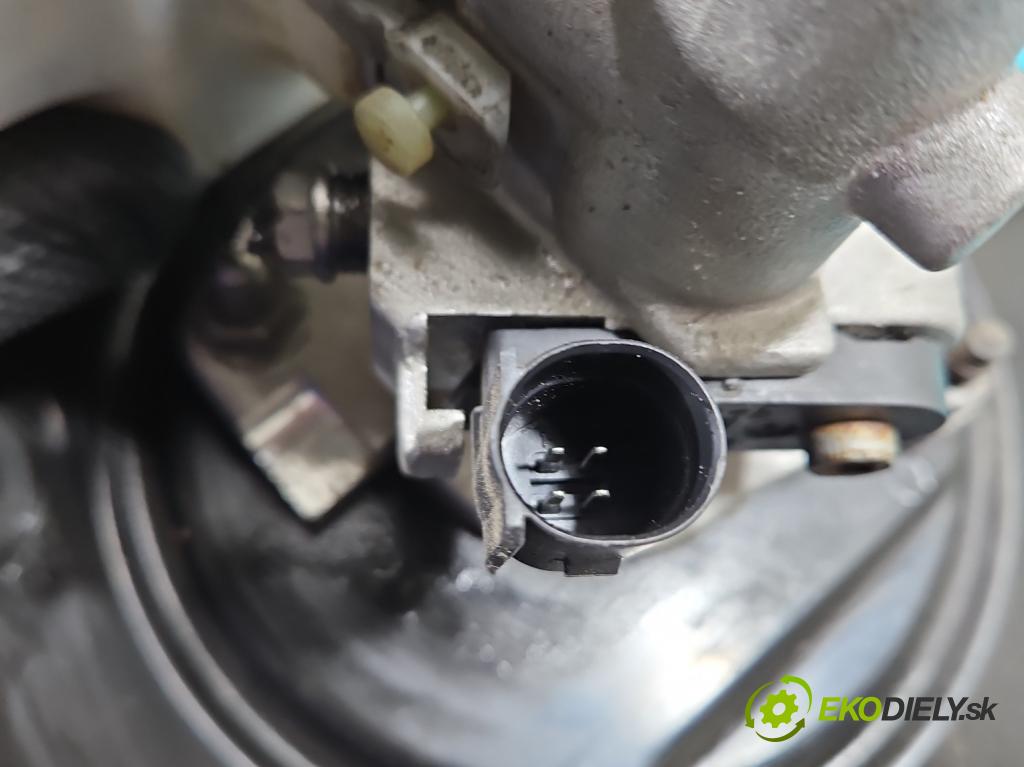 Vw Jetta VI 2010-2018 1.4 TSI 122 HP automatic 90 kW 1390 cm3 4- servo brzdové 1K1614105EB