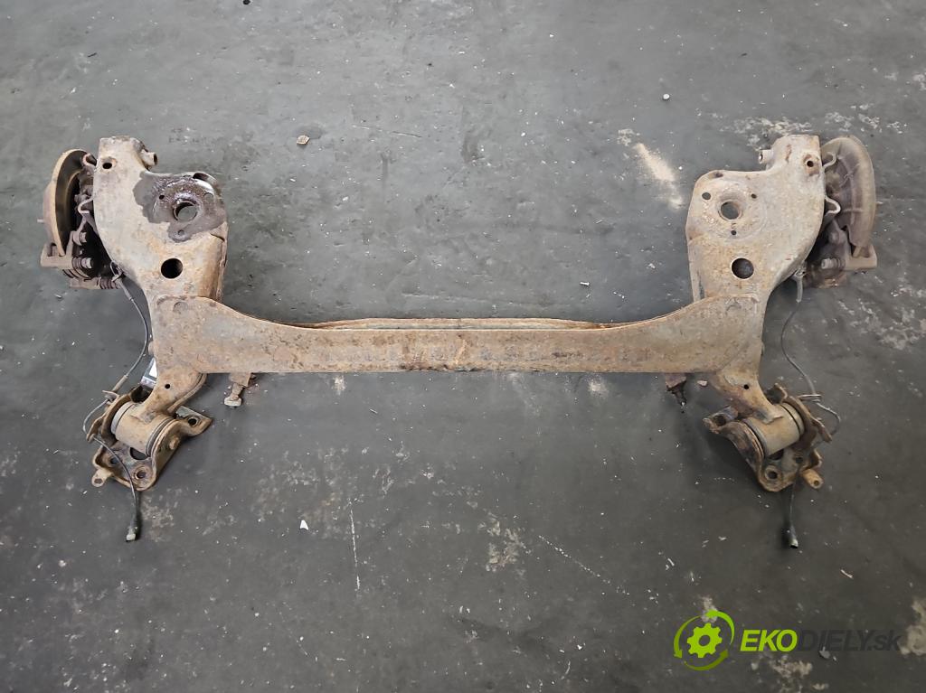 Fiat Linea 1.4 T 120 hp manual 88 kW 1368 cm3 4- zadní výztuha  (Výztuhy zadní)