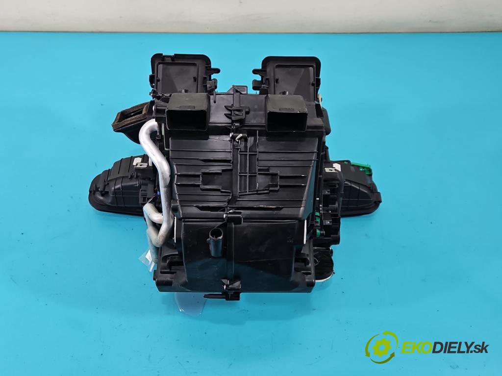 Renault Megane III 2008-2016 1.9 dci 131 hp manual 96 kW 1870 cm3 5- radiátor 68780000R (Radiátory topení)