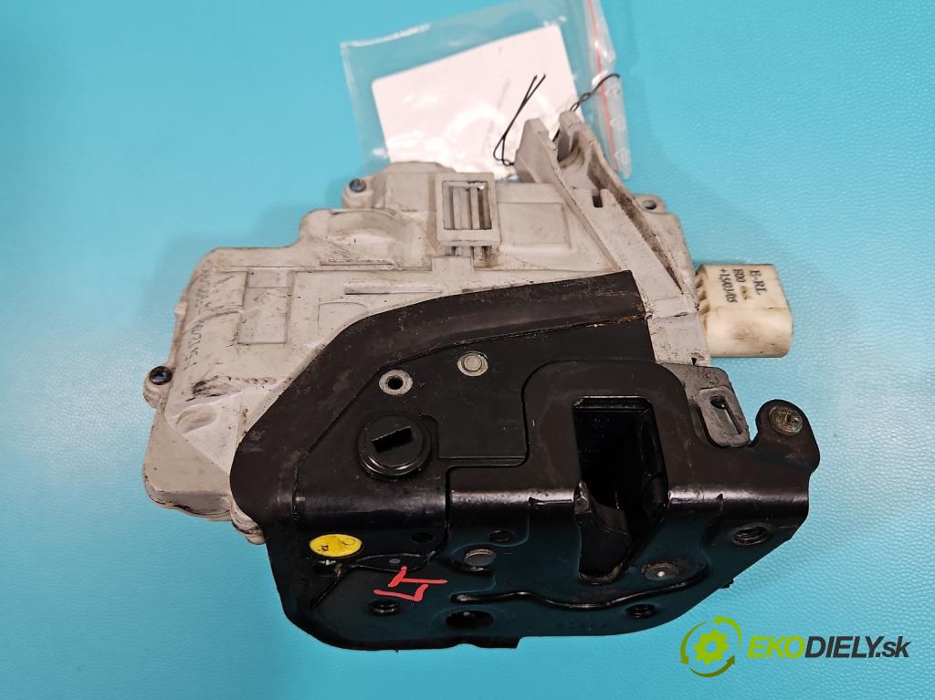 Audi A4 B7 2004-2008 1.9 tdi 116 hp manual 85 kW 1896 cm3 5- zámek zadní levý 8E0839015AA