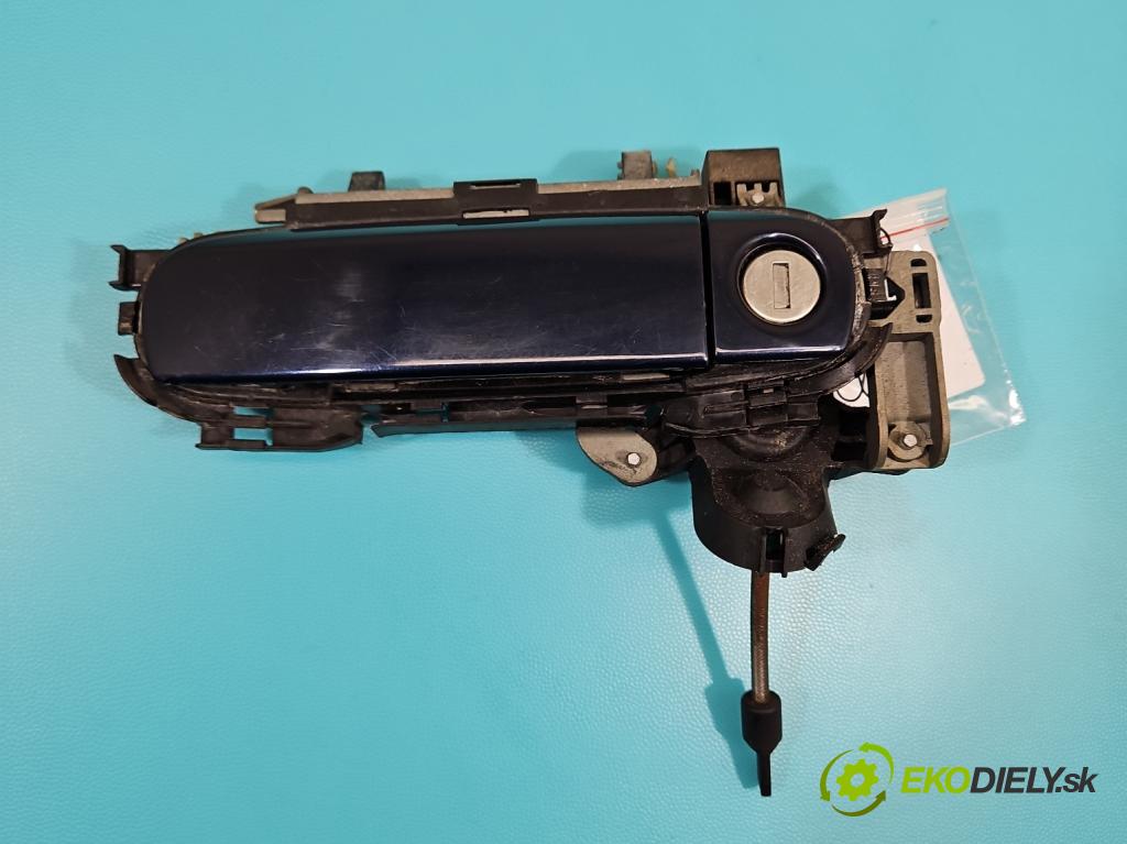 Audi A4 B7 2004-2008 1.9 tdi 116 HP manual 85 kW 1896 cm3 5- rukoväť predné ľavé mimo:  (Kľučka dverí vonkajšia predná ľavá)