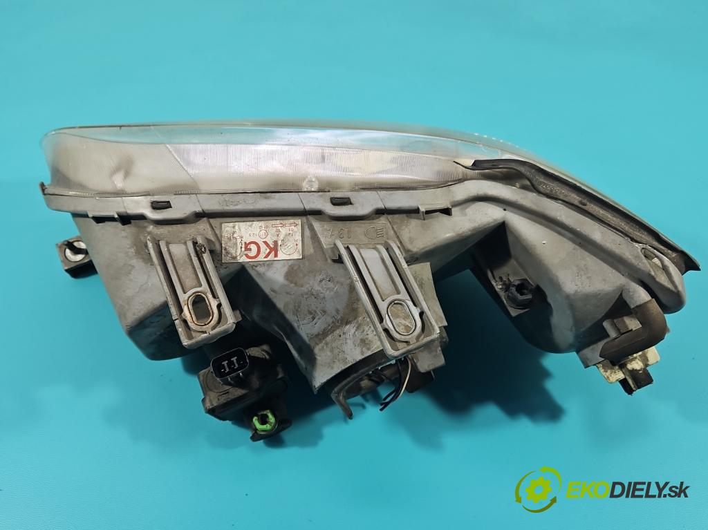 Honda Civic VI 1995-2001 1.4 16V 90 HP manual 66 kW 1396 cm3 5- Reflektor: pravý  (Svetlo predné pravé)