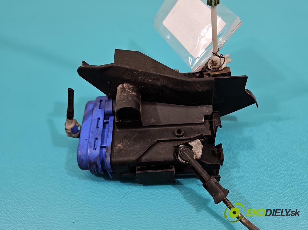 Audi A3 8L 1996-2003 1.9 tdi 110 HP manual 81 kW 1896 cm3 5- zámok zadné pravý 8D0839016A