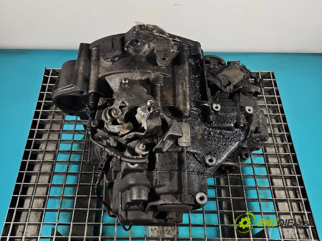 Vw Golf IV 1997-2003 1.9 tdi 116 HP manual 85 kW 1896 cm3 5- prevodovka stupeň,rýchlosť manual DRW