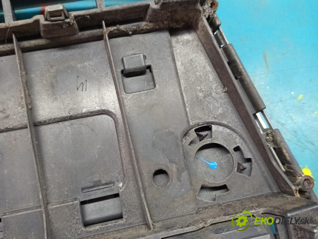 Audi A4 B7 2004-2008 1.9 tdi 116 HP manual 85 kW 1896 cm3 5- miežka 8E0853651J