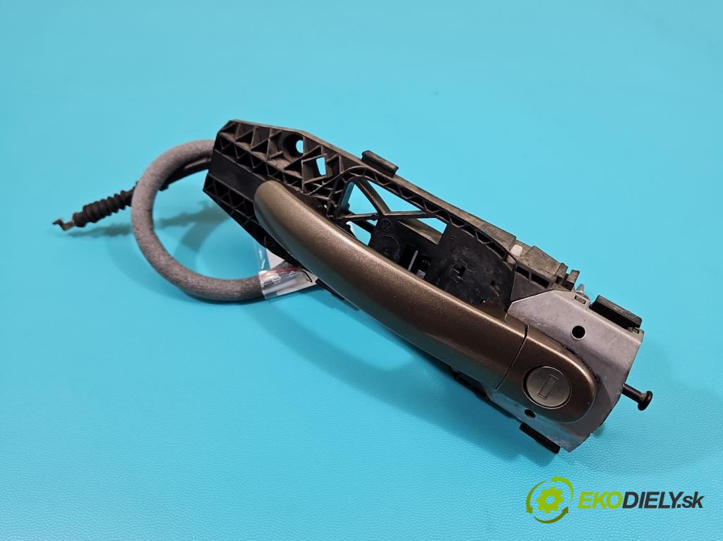 Skoda Yeti 2009-2017 2.0 tdi 140 HP manual 103 kW 1968 cm3 5- rukoväť predné ľavé mimo: 5L0837885B (Kľučka dverí vonkajšia predná ľavá)