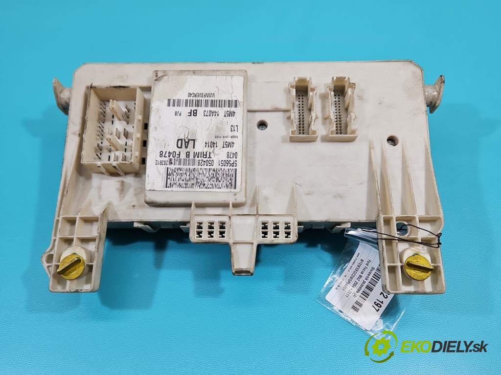 Ford Focus Mk2 2004-2011 1.6 tdci 90 HP manual 66 kW 1560 cm3 5- skrinka poistka 4M5T-14A073-BF (Poistková skrinka)
