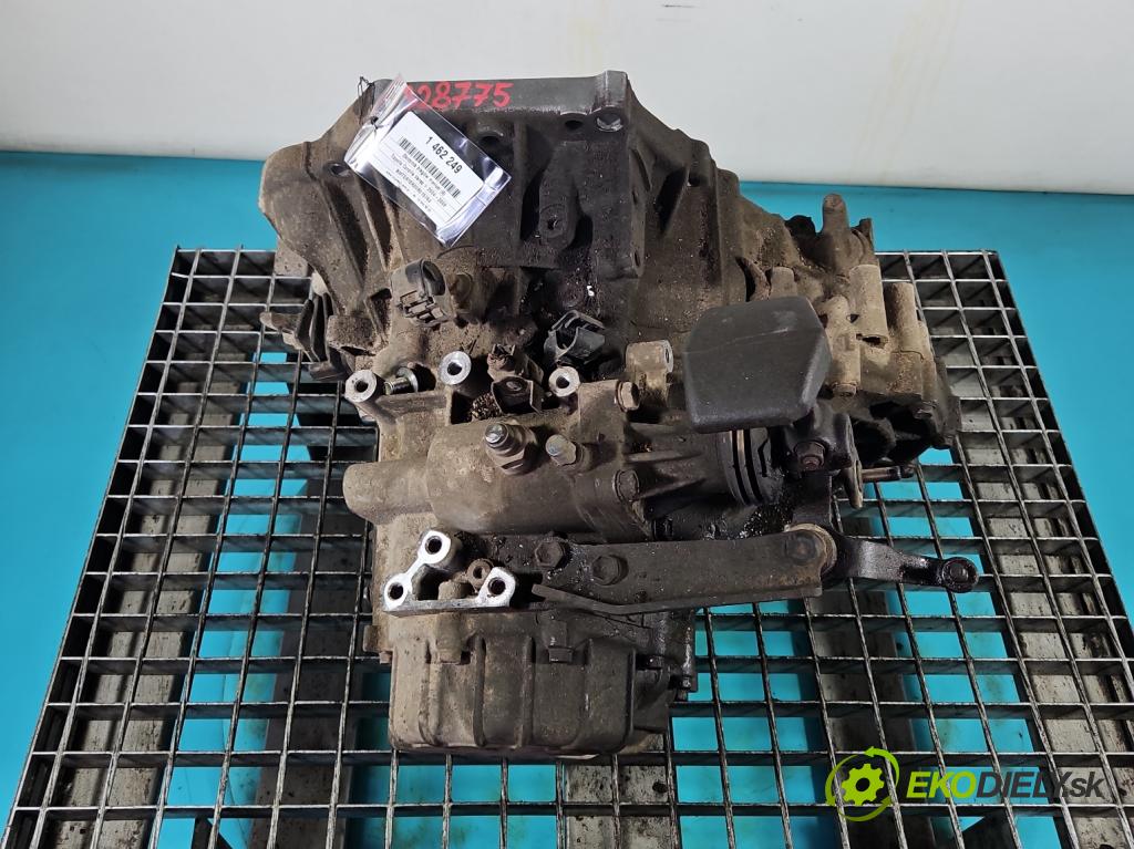 Toyota Corolla Verso II 2004-2009 1.8 vvti 129 HP manual 95 kW 1794 cm3 5- prevodovka stupeň,rýchlosť manual 31115-05010 2
