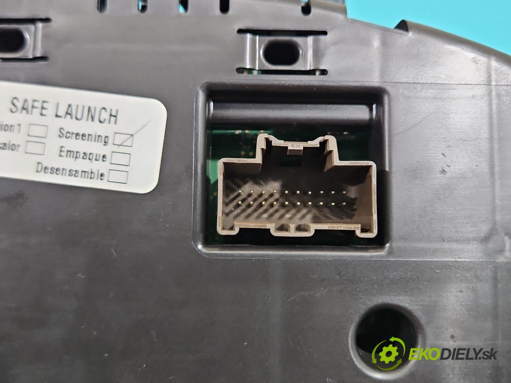 Lancia Thema II 2011-2014 3.0 CRD 239KM automatic 176 kW 2987 cm3 4- prístrojovka/ budíky P05091290AF (Prístrojová doska)