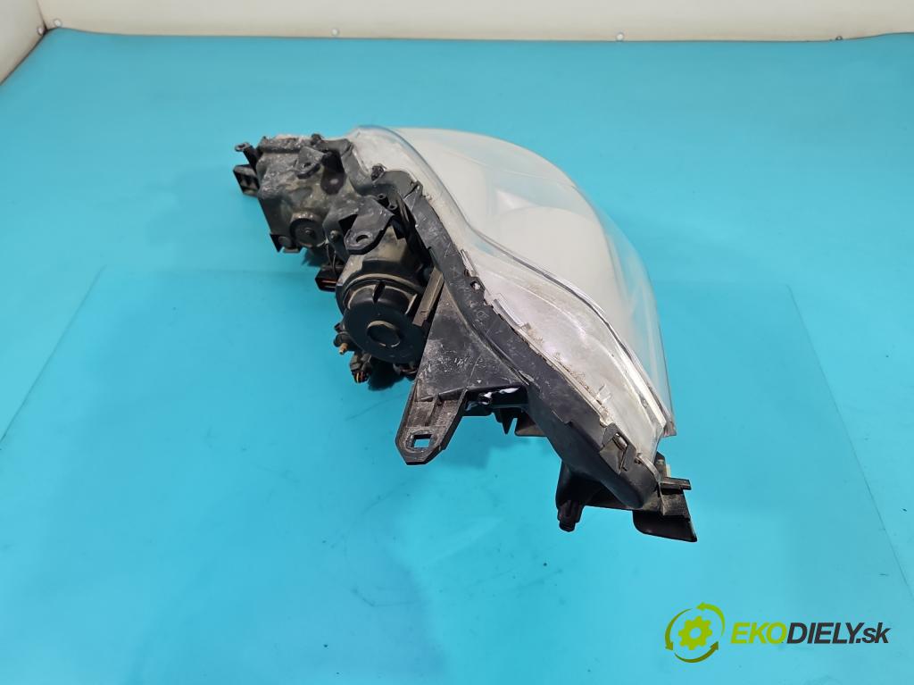 Peugeot 4007 2007-2012 2.2 hdi 156 HP automatic 115 kW 2179 cm3 5- Reflektor: pravý  (Svetlo predné pravé)