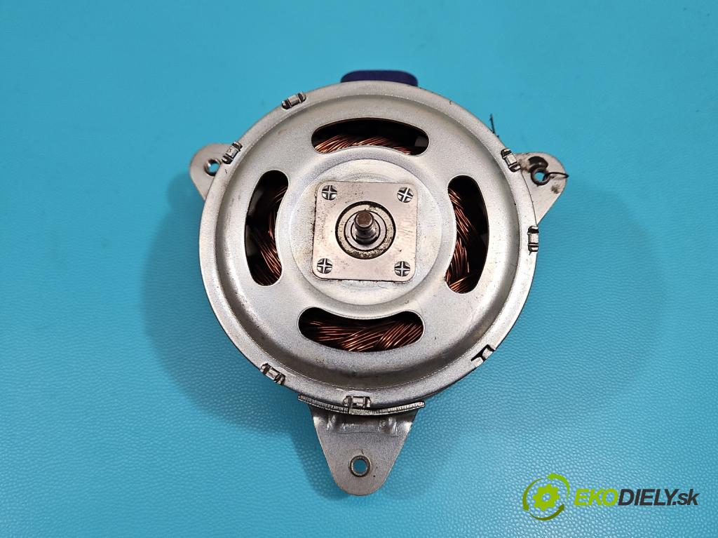 Renault Captur I 2013-2019 0.9 Tce 90 HP manual 66 kW 898 cm3 5- Ventilátor chladiča 3P432414