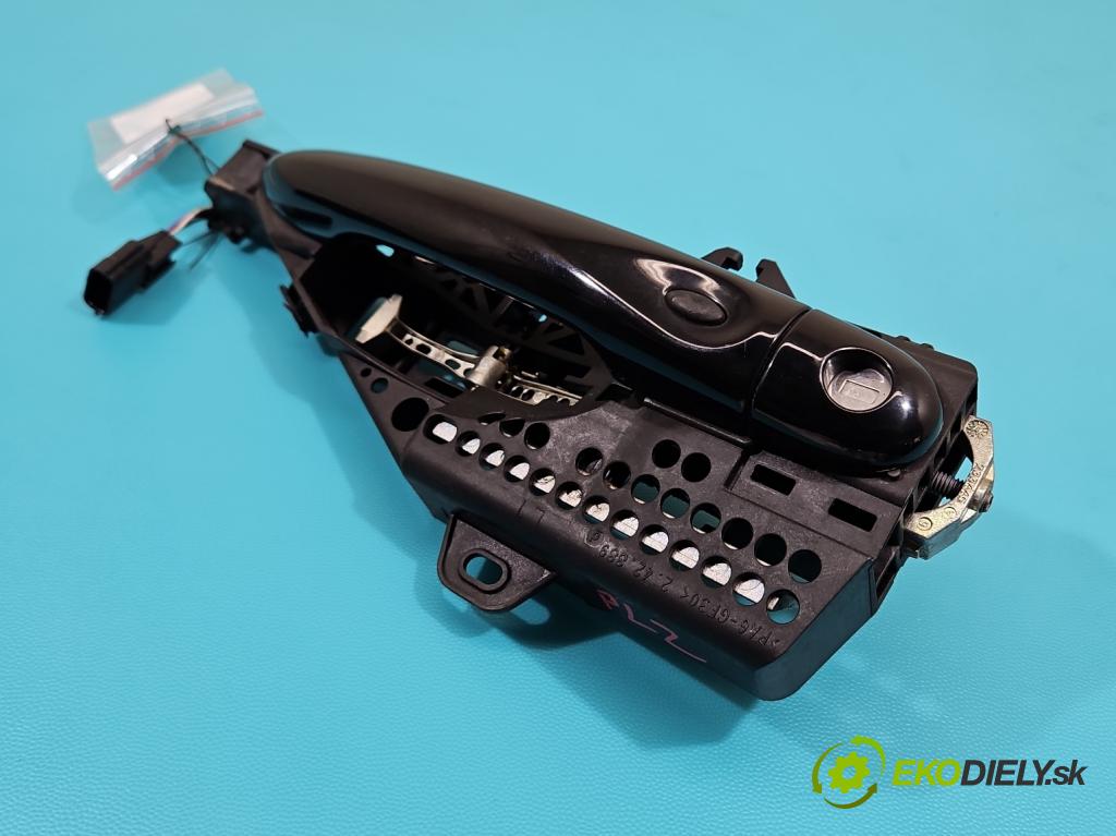 Renault Captur I 2013-2019 0.9 Tce 90 HP manual 66 kW 898 cm3 5- rukoväť predné ľavé mimo: 806079784R (Kľučka dverí vonkajšia predná ľavá)