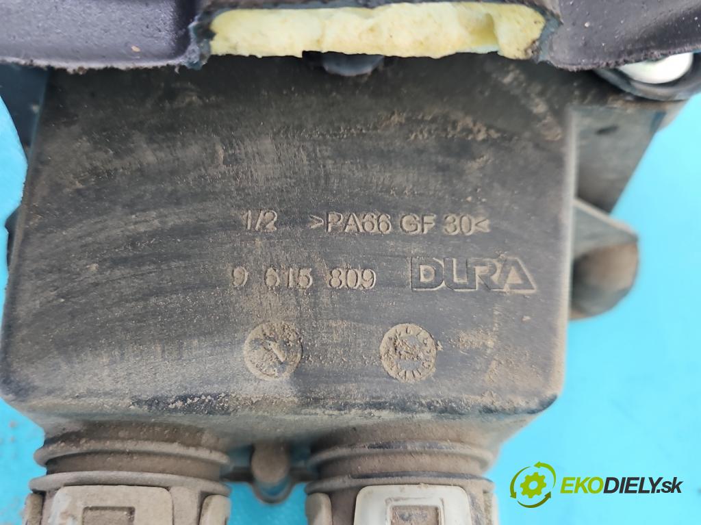 Renault Captur I 2013-2019 0.9 Tce 90 HP manual 66 kW 898 cm3 5- Páka: Změny: stupeň,rýchlosť 9615809 (Rýchlostná páka (kulisa))