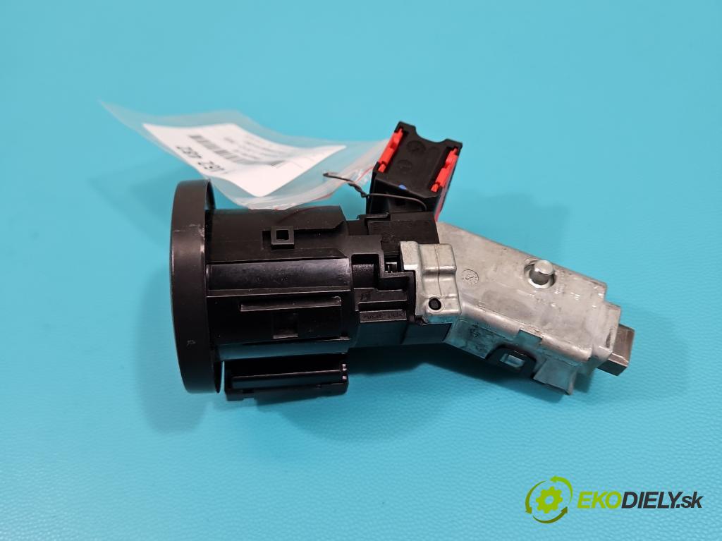 Dacia Sandero II 2012-2020 1.0 12V 73 HP manual 54 kW 999 cm3 5- Spínačka  (Spínacia skrinka)