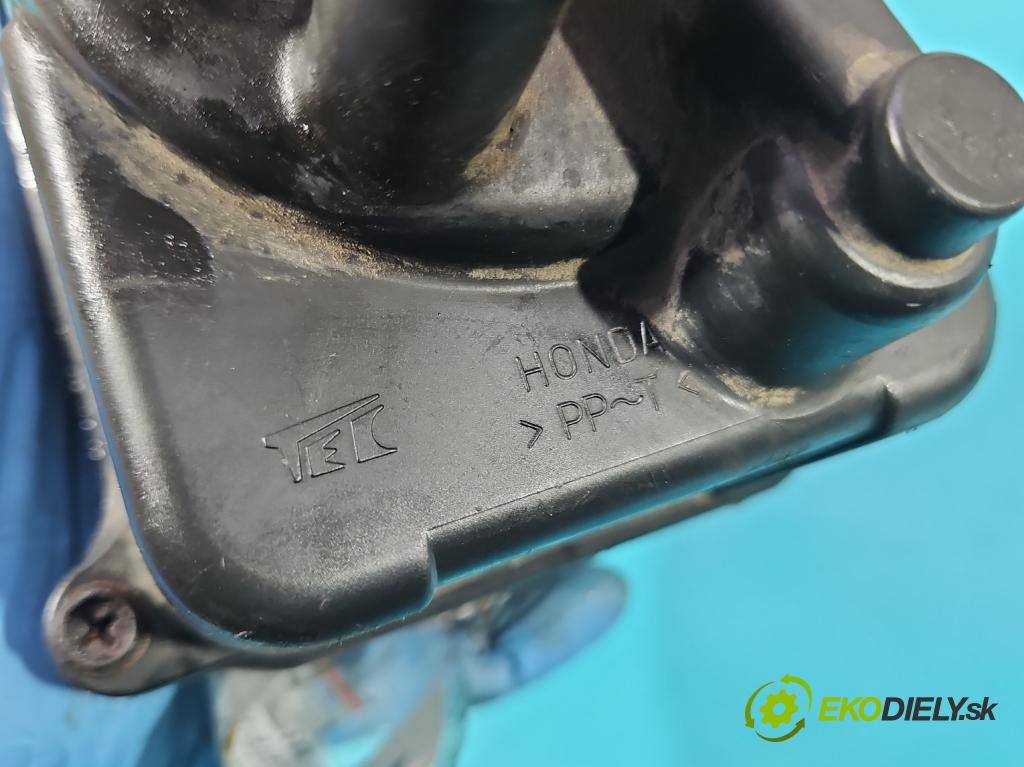 Honda CR-V I 1995-2001 2.0 16V 147 HP manual 108 kW 1997 cm3 5- rozdeľovač  (Rozdeľovač)