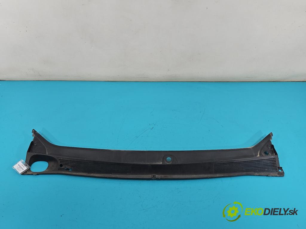 Dacia Sandero II 2012-2020 1.0 12V 73 HP manual 54 kW 999 cm3 5- torpédo 668113105R (Torpédo (plast pod čelným sklom))