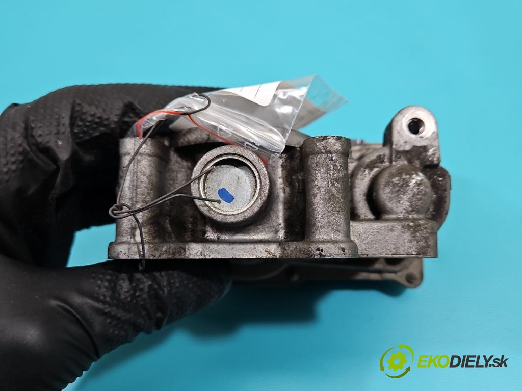 Renault Captur I 2013-2019 0.9 Tce 90 HP manual 66 kW 898 cm3 5- klapka 8201171233 (Škrtiaca klapka)