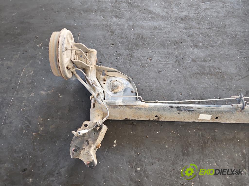 Dacia Sandero II 2012-2020 1.0 12V 73 hp manual 54 kW 999 cm3 5- zadní výztuha  (Výztuhy zadní)