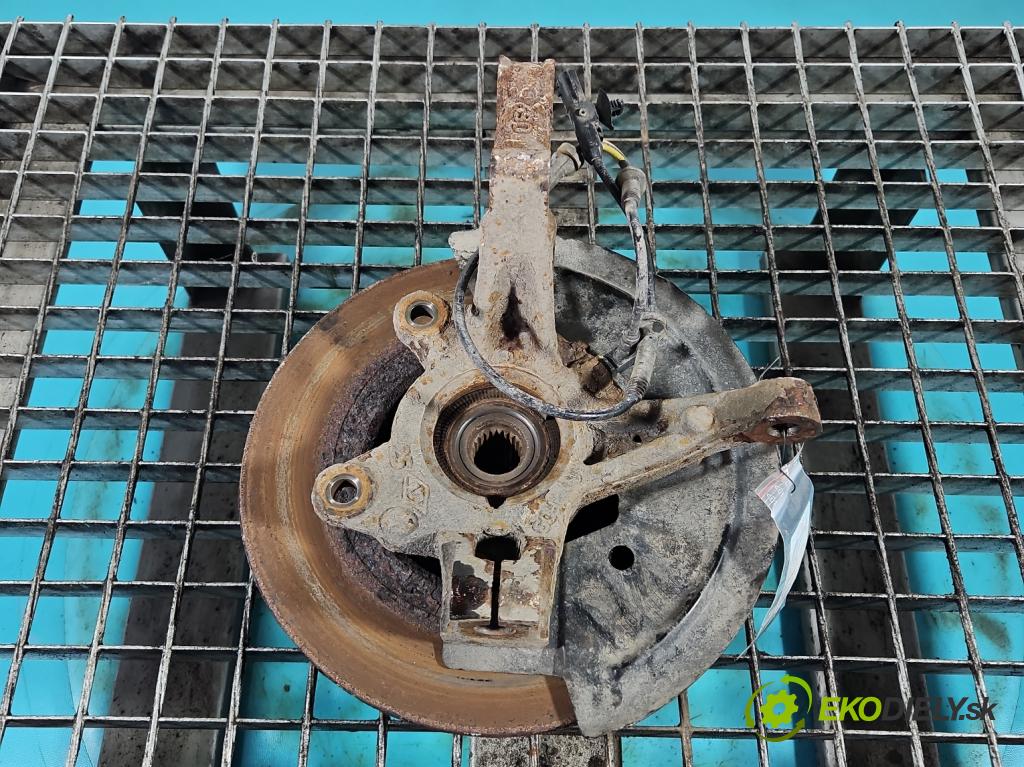 Dacia Sandero II 2012-2020 1.0 12V 73 hp manual 54 kW 999 cm3 5- náboj pravé  (Náboje)