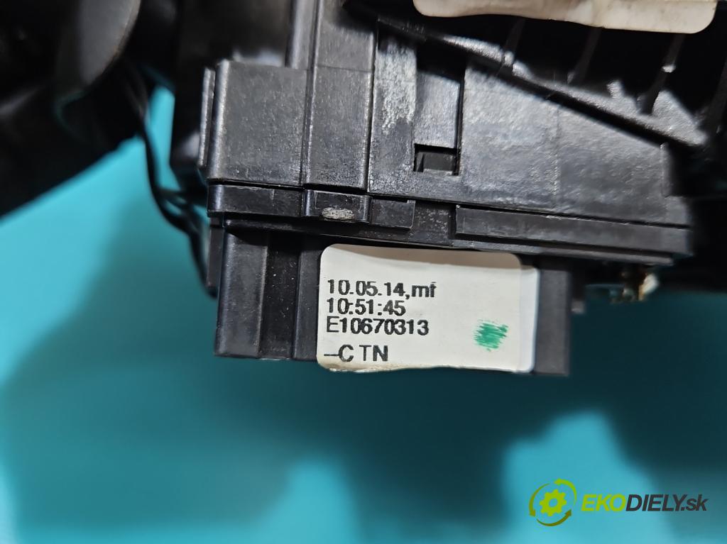 Renault Captur I 2013-2019 0.9 Tce 90 HP manual 66 kW 898 cm3 5- prepínač komplex: 255671163R (Prepínacie páčky pod volantom)