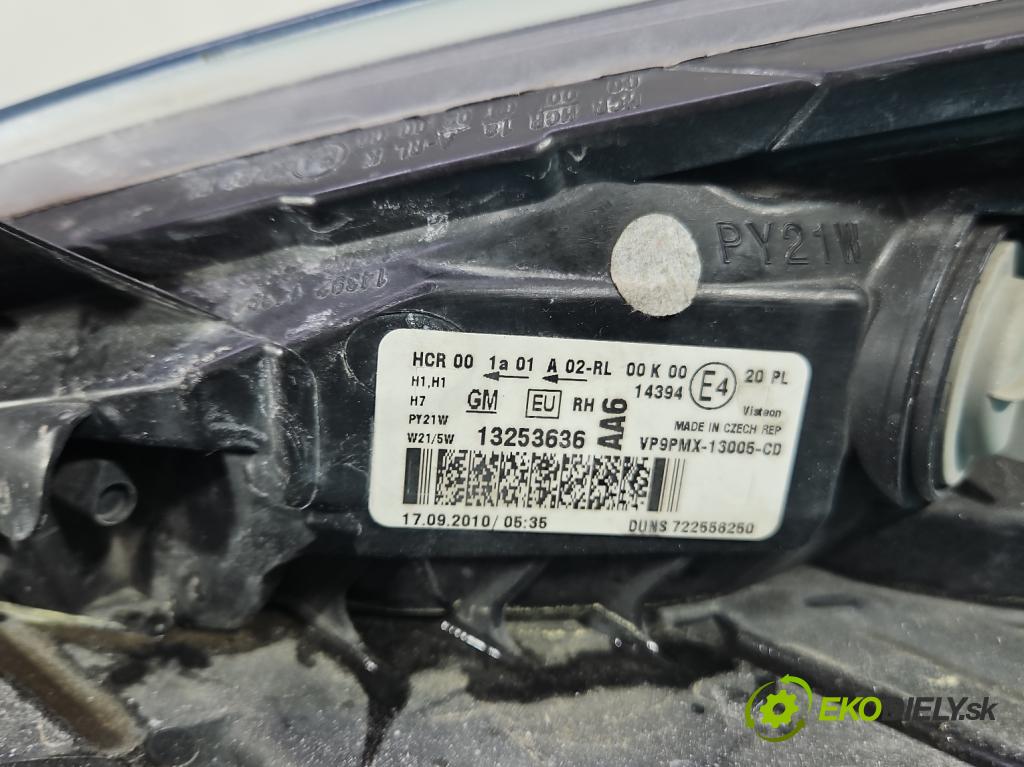 Opel Meriva B 2010-2017 1.7 cdti 131 HP manual 96 kW 1686 cm3 5- Reflektor: pravý 13253636 (Svetlo predné pravé)