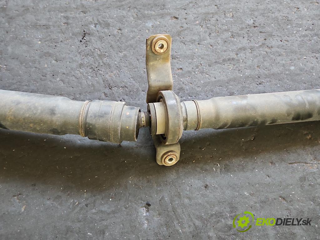 Peugeot 4007 2007-2012 2.2 hdi 156 HP automatic 115 kW 2179 cm3 5- Hřídel: zadné  (Kardaňový hriadeľ)