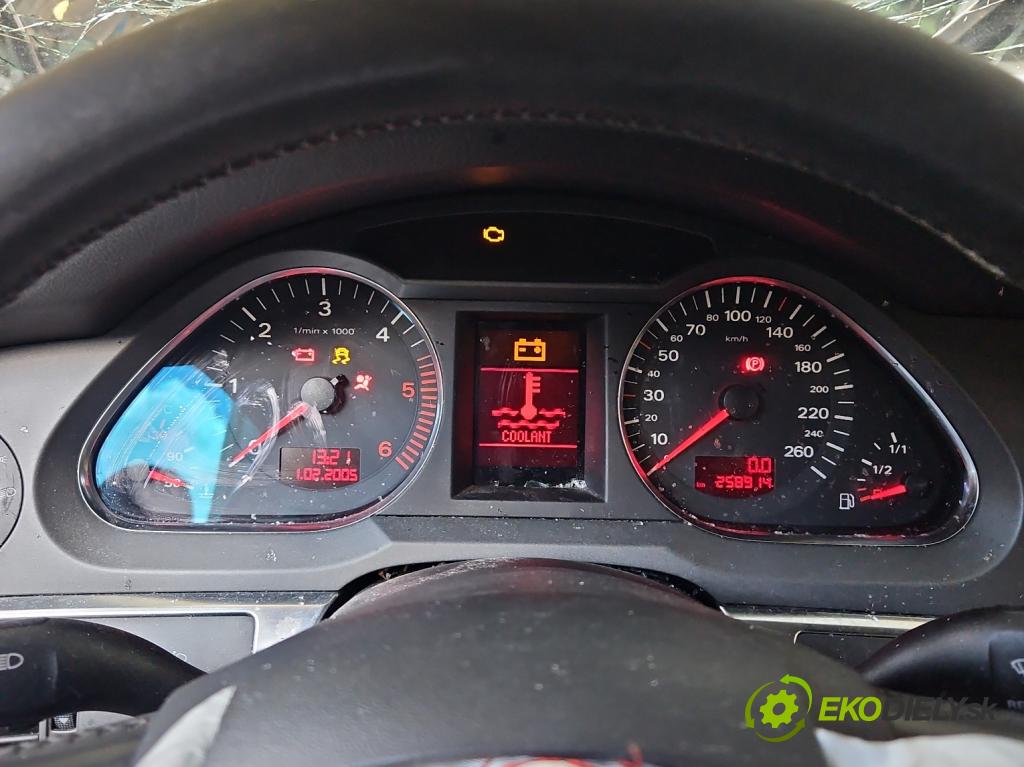 Audi A6 C6 2004-2011 2.0 tdi 140 HP manual 103 kW 1968 cm3 4- prístrojovka/ budíky 4F0920900N (Prístrojová doska)