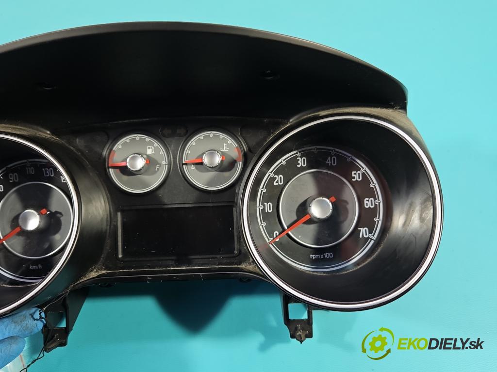 Fiat Punto EVO 09-12 1.4 77 HP manual 57 kW 1368 cm3 5- prístrojovka/ budíky 5550030617 (Prístrojová doska)