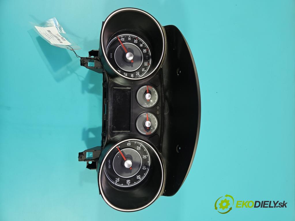 Fiat Punto EVO 09-12 1.4 77 HP manual 57 kW 1368 cm3 5- prístrojovka/ budíky 5550030617 (Prístrojová doska)